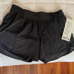 Hotty hot LR 4” shorts
